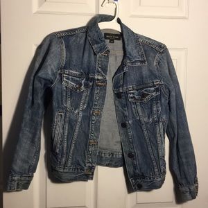 Jcrew denim jacket in XS